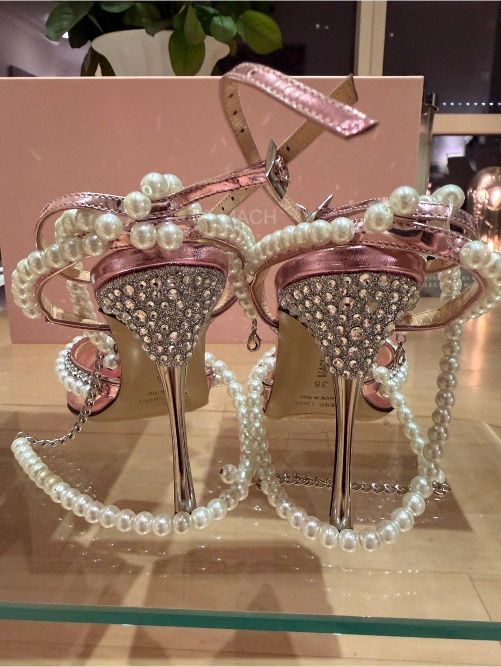 MACH & MACH Diamond of Elizabeth pink Pearl & Crystal PVC size 36 - Picture 3 of 8